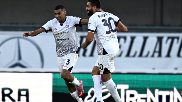 Db Verona 26/10/2025 - campionato di calcio serie A / Hellas Verona-Cagliari / foto Daniele Buffa/Image Sport
nella foto: esultanza gol Riyad Idrissi