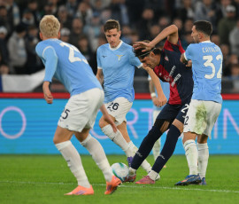 Gennaro Borrelli of Cagliari shoots at goal during the match of 10th day of the Serie A Championship between S.S. Lazio and Cagliari Calcio at the Olimpico Stadium on Nov 3, 2025 in Rome, Italy. during SS Lazio vs Cagliari Calcio, Italian soccer Serie A match in Rome, Italy, November 03 2025