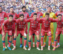 Mandatory Credit: Photo by Fabrizio Andrea Bertani/Pacific Press/Shutterstock (15722516l)
Italy, Como, 2025 11 08: starting line up of Cagliari in center field for team photo during soccer game Como 1907 vs Cagliari Calcio, Serie A Enilive 2025-2026 day 11 at Sinigaglia Stadium
Italy, Como, 2025 11 08: Como 1907 vs Cagliari Calcio, Serie A EniLive
2025/2026 day 11 at Sinigaglia Stadium.
Como 1907 vs Cagliari Calcio, Italy - 08 Nov 2025 Como 1907 vs Cagliari Calcio, Italy - 08 Nov 2025