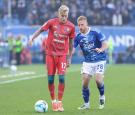 Mandatory Credit: Photo by Fabrizio Andrea Bertani/Pacific Press/Shutterstock (15722516ag)
Italy, Como, 2025 11 08: Mattia Felici (Cagliari) defends the ball in back court in the second half during soccer game Como 1907 vs Cagliari Calcio, Serie A Enilive 2025-2026 day 11 at Sinigaglia Stadium
Italy, Como, 2025 11 08: Como 1907 vs Cagliari Calcio, Serie A EniLive
2025/2026 day 11 at Sinigaglia Stadium.
Como 1907 vs Cagliari Calcio, Italy - 08 Nov 2025