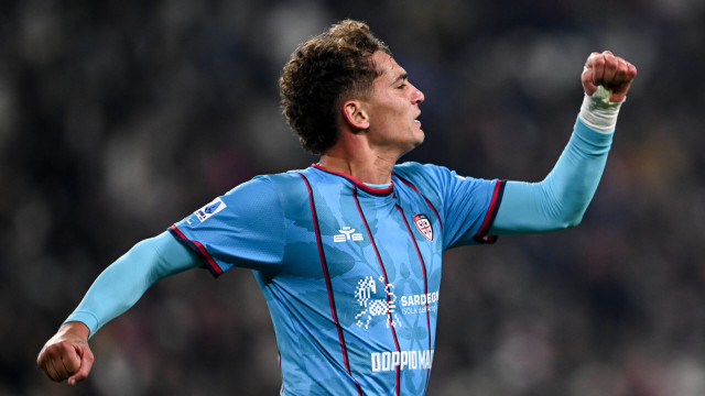 Cm Torino 29/11/2025 - campionato di calcio serie A / Juventus-Cagliari / foto Cristiano Mazzi/Image Sport
nella foto: esultanza gol Sebastiano Esposito