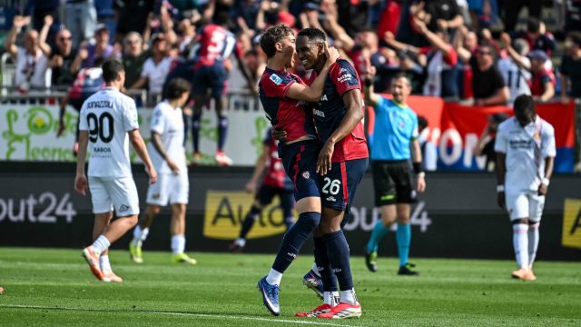 Juan Rodriguez of Cagliari Calcio, Yerri Mina of Cagliari Calcio, Esultanza, Joy, Celebration After scoring goal, during Cagliari Calcio vs US Cremonese, Italian soccer Serie A match in Cagliari, Italy, April 11 2026
