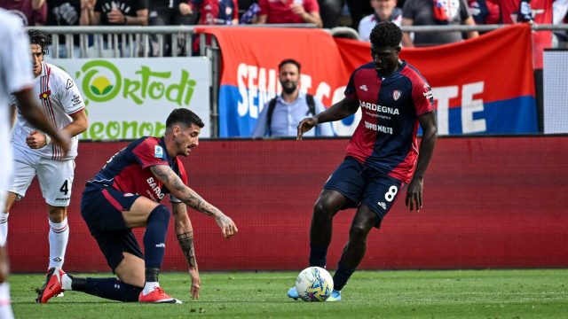 Michel Adopo of Cagliari Calcio during Cagliari Calcio vs US Cremonese, Italian soccer Serie A match in Cagliari, Italy, April 11 2026
