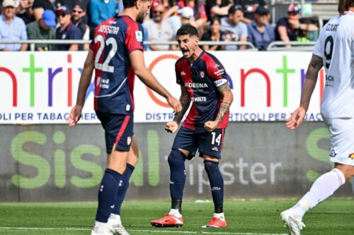 Alessandro Deiola of Cagliari Calcio  during  Cagliari Calcio vs US Cremonese, Italian soccer Serie A match in Cagliari, Italy, April 11 2026