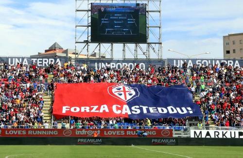 Cagliari (CA) 02 08 2017 Campionato Serie A TIM incontro Cagliari - Crotone Nella foto: tifosi del cagliari SILPRESS/ENRICO LOCCI