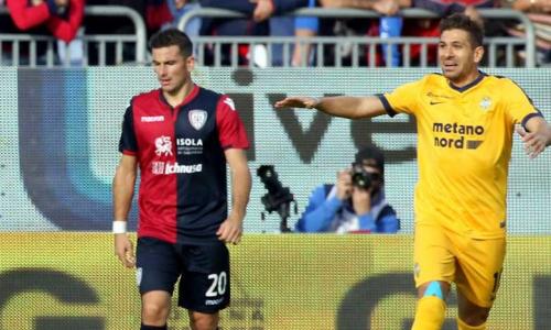 Cagliari (CA) 05 11  2017 Campionato Serie A TIM incontro Cagliari -   Hellas Verona Nella foto:  esultanza di     Alessio Cerci Padoin    del verona SILPRESS/ENRICO LOCCI