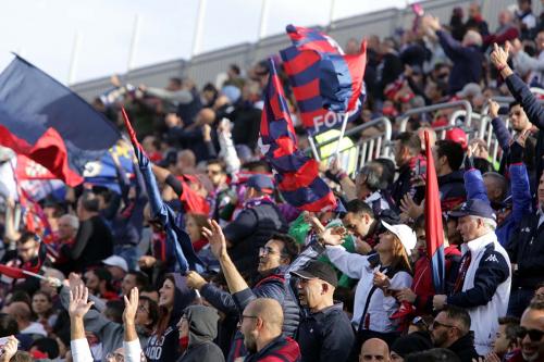 Cagliari (CA) 05 11  2017 Campionato Serie A TIM incontro Cagliari -   Hellas Verona Nella foto:  tifosi del Cagliari SILPRESS/ENRICO LOCCI