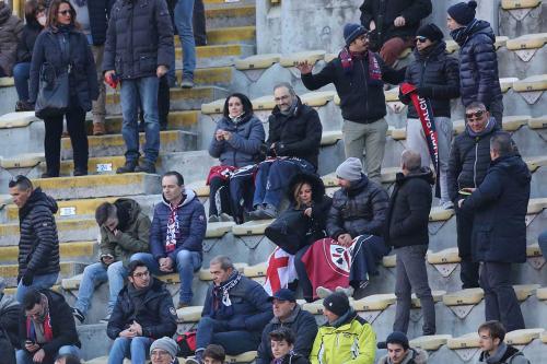 03- 12 - 2017 BOLOGNA - CAGLIARI CAMPIONATO SERIE A TIM 2017 -18 SILVER PRESS  PH ALBERTO MARIANI . NELLA FOTO -TIFOSI IN TRASFERTA A BOLOGNA