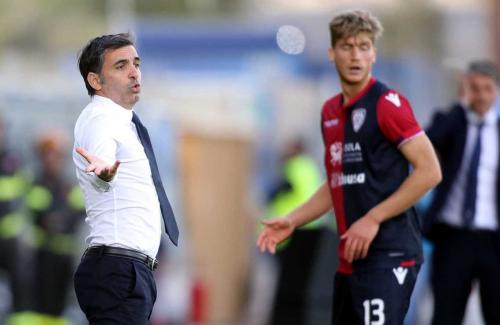 Cagliari (CA) 05 11  2017 Campionato Serie A TIM incontro Cagliari -   Hellas Verona Nella foto:  Fabio Pecchia SILPRESS/ENRICO LOCCI
