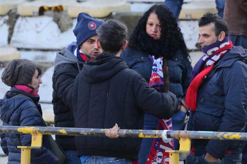 03- 12 - 2017 BOLOGNA - CAGLIARI CAMPIONATO SERIE A TIM 2017 -18 SILVER PRESS  PH ALBERTO MARIANI . NELLA FOTO -TIFOSI IN TRASFERTA A BOLOGNA