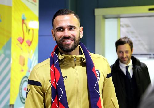 Arrivo a cagliari di Leandro Castan