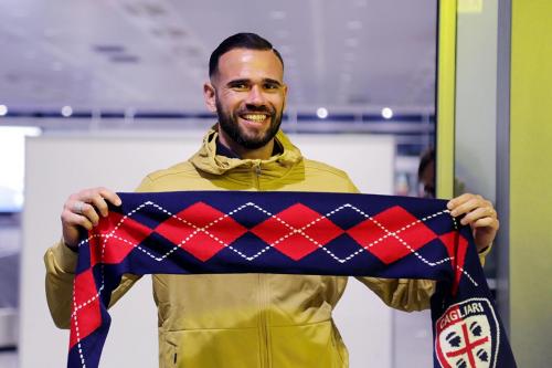 Arrivo a cagliari di Leandro Castan