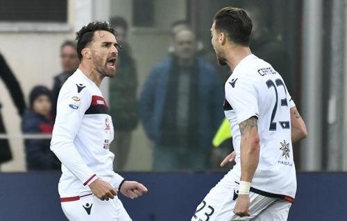 CROTONE-CAGLIARI 28-01-18.ESULTANZA DI LUCA CIGARINI  .SILPRESS/GIUSEPPE PIPITA