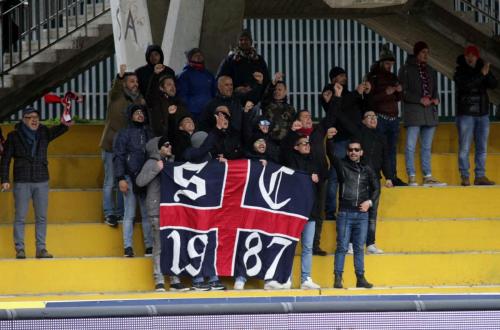 BENEVENTO-CAGLIARI. TIFOSI DEL CAGLIARI