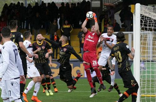 BENEVENTO-CAGLIARI. ALESSIO CRAGNO  IN AZIONE.