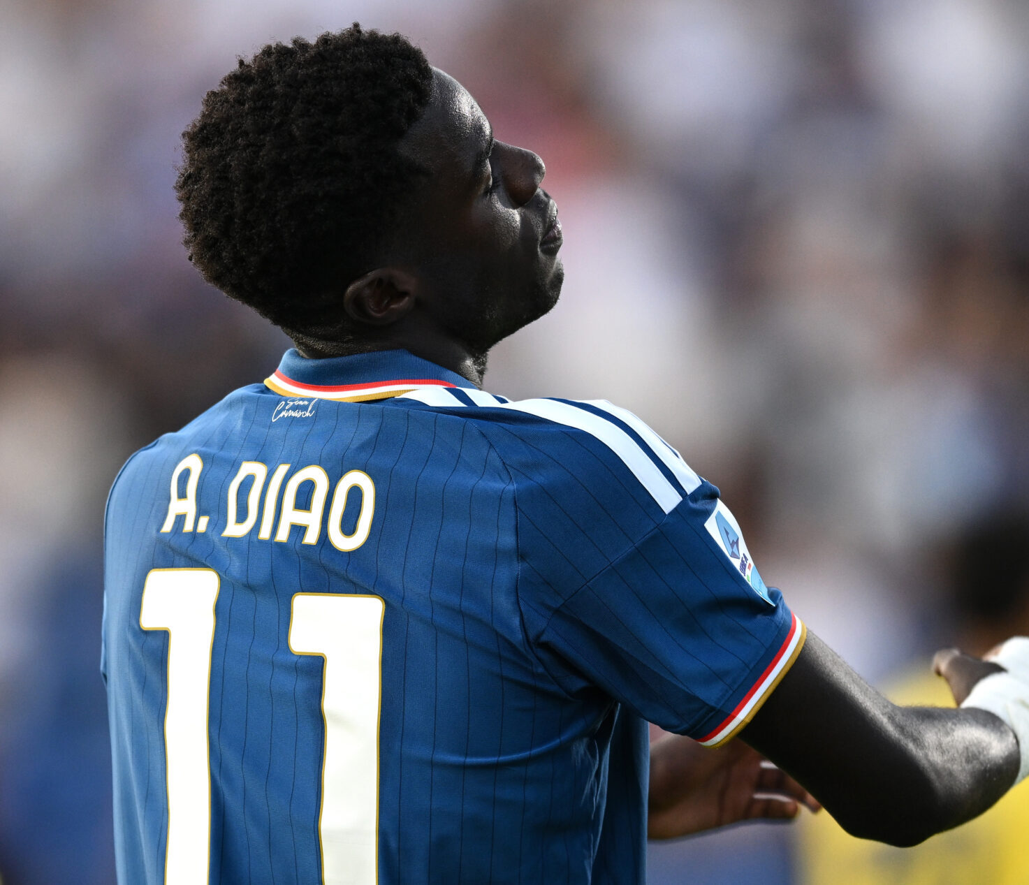 Diao, che sfortuna! Segna e si accascia dopo il gol: costretto al cambio
